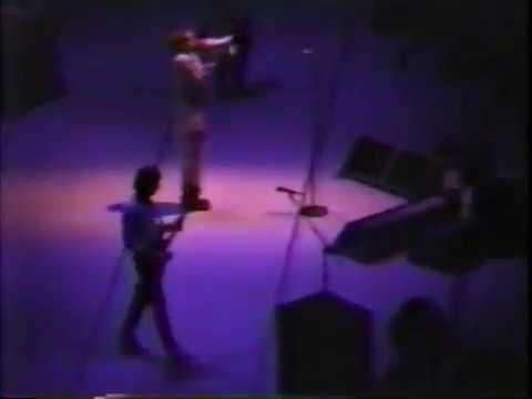 R.E.M. 1989-04-02 - The Omni, Atlanta, Georgia, USA [FULL SHOW]