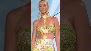 #Fall-Winter #Fashion #model #party #Versace #Collection #balenciaga #louis-vuitton #miami #Dior