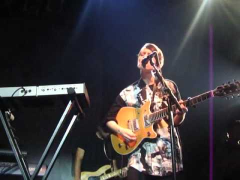 3/5- Tegan and Sara - Tegan's first or second favourite - Sentimental Tune @Roxy, Prague 3/11/13