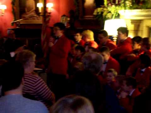 The Christmas Song ~Chestnuts Roasting On An Open Fire. (Moline Boys Choir)