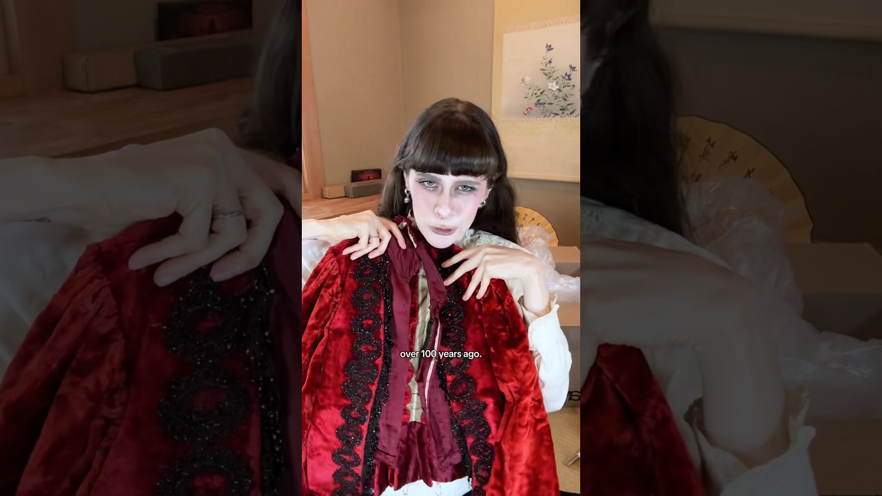 antique clothing haul! ! from the 1860-1920s 🦇🖤 #gothmakeup #gothclothing #japanlife