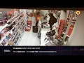 Winkeldiefstal onder bedreiging van mes in Tilburg