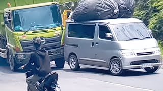 Download lagu Kilas balik kejadian di tanjakan yang mengerikan🔴🔴🔴 mp3