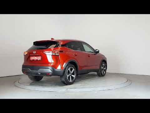 Nissan QASHQAI 1.3 Hybrid SV Premium GR RR Manual - Image 2