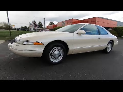 1995 Lincoln Mark V (CC-1473724) for sale in Plymouth, Michigan