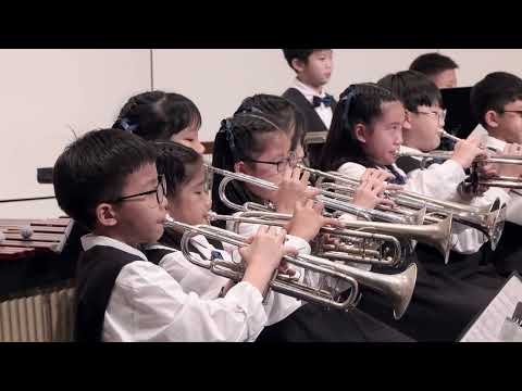 01《Into the joy of spring》指揮：陳佑貞／楠梓國小管樂團113 114 115級