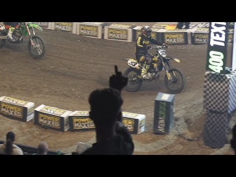 Funny Fan Reaction To Epic Head to Head Arenacross Race!