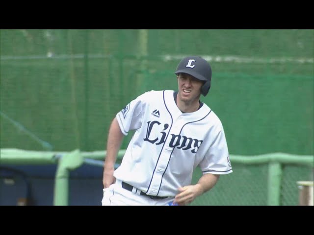 【ファーム】ライオンズ・ジャンセン・ウィティ 来日初打席はセンターへの初安打!! 2022年3月21日  埼玉西武ライオンズ 対 千葉ロッテマリーンズ(ファーム)