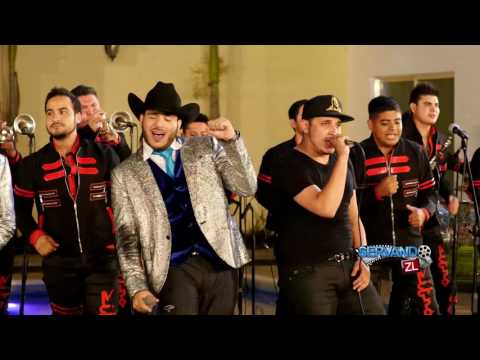 Omar Ruiz Ft Colmillo Norteño Ft La Explosiva Banda De Maza - Navegando Por Los Cielos(En Vivo 2017)