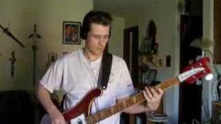 Primus&#39; &quot;Duchess and the Proverbial Mind Spread&quot; on bass