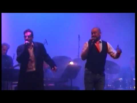 20161217 Dancing in the street