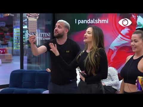 Karaoke Night/ Performon grupi i Kiarës - Big Brother Vip 2