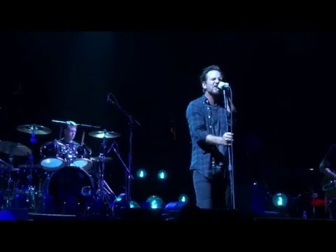 Pearl Jam - Army Reserve - Jacksonville (April 13, 2016)