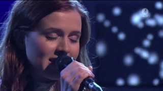 Amy Diamond - The Christmas song live
