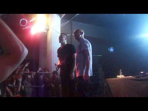 Ghemon,Bassi Maestro,Marco Polo-Fuori dal coro e L'amore dov'è live Blogos(BO)