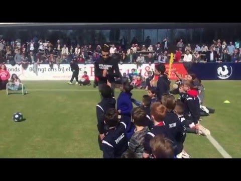 SOUFIANE TOUZANI bij Quick