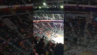 HOY DEBUTAMOS EN ESTE INCREIBLE ESTADIO " ROIG ARENA " viendo en EUROLIGA al VALENCIA BASKET CLUB