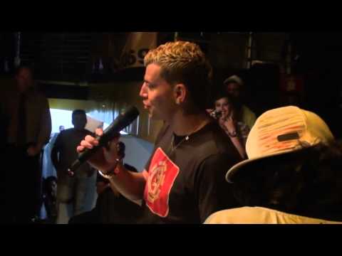 YURI BH CANTA PARABÉNS PARA MC ROMEU NO BAR BRASIL-BH