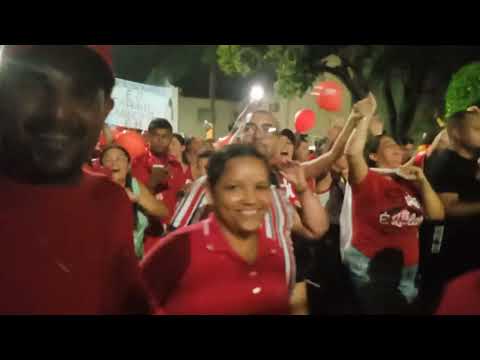 O arrastão de Lula na praça do choro Canhotinho Pe 23/10/26