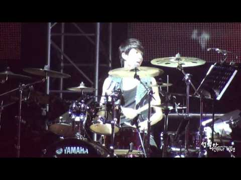 20121027 arena tour in JAPAN @YOKOHAMA ARENA INFINITEBAND SEONGYEOL Ver.