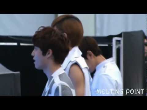 [Fancam] 120728 History - EXO's Mini Live in Thailand (Chanyeol & Kris Focus)