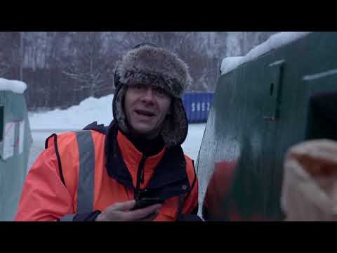 Tobbe Trollkarl prankar Södertäljes återvinnare