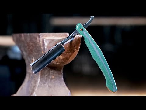 You Won't Believe How Straight This Razor Is