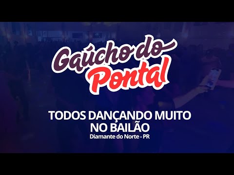 Todos Dançando Muito no Bailão em Diamante do Norte