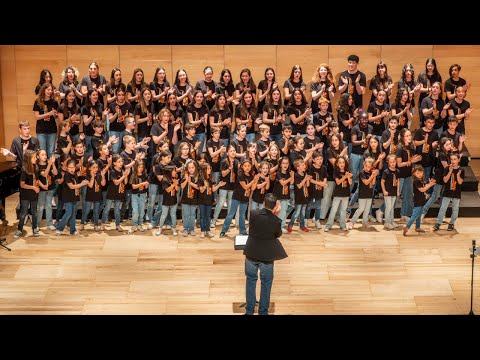 Por esto cantamos juntos (Josu Elberdin) - Coros de la Escuela de Música Píccolo y Saxo