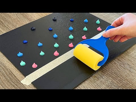 Painting a Wolf Howling at the Moon / Acrylic Night Painting / Julia Miller