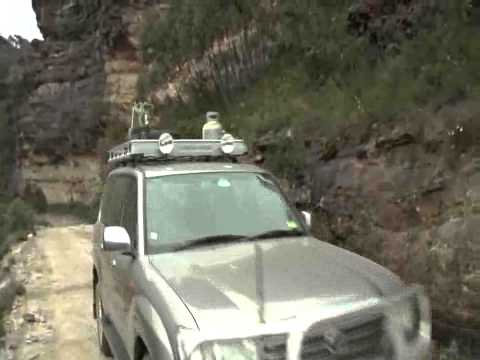 RHINO RACK - Pioneer Alloy Platform Rack (features & benefits)