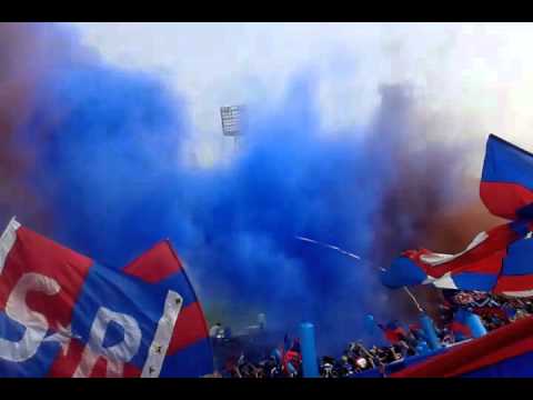 "Banderazo los de abajo" Barra: Los de Abajo &bull; Club: Universidad de Chile - La U