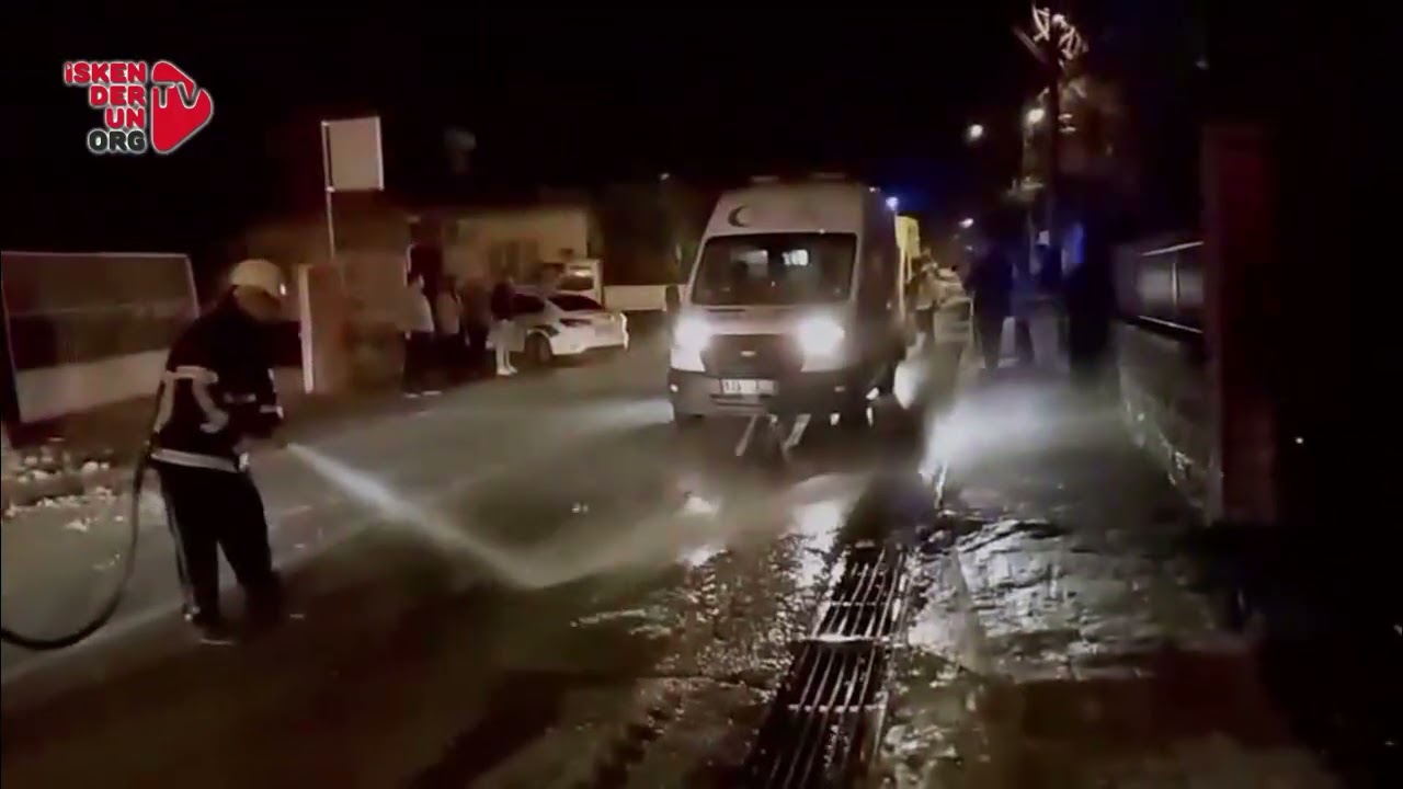 Erzin’de otomobil takla attı, 4 kişi yaralandı!