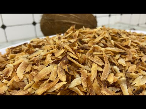 How to Make Unsweetened Coconut Flakes in 2 Easy Ways