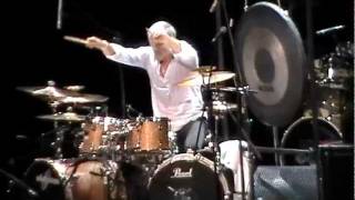 Asia The Heat Goes On  Carl Palmer (Drum Solo) - Monterrey 2011