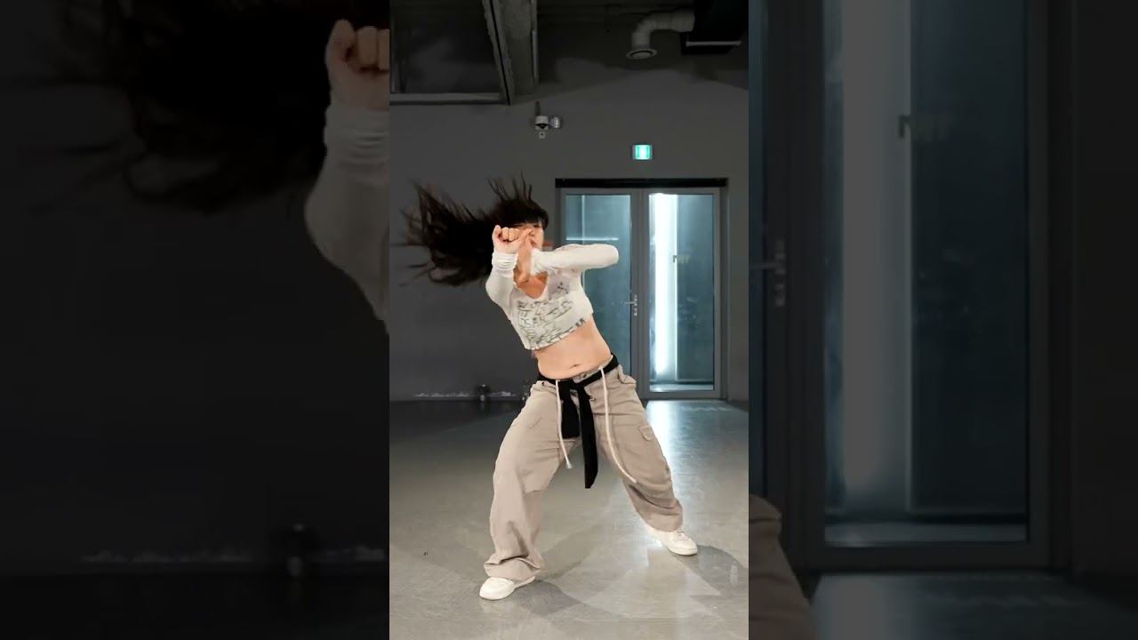 it's dangerous🚨❤️‍🔥 #jiohlim #choreography