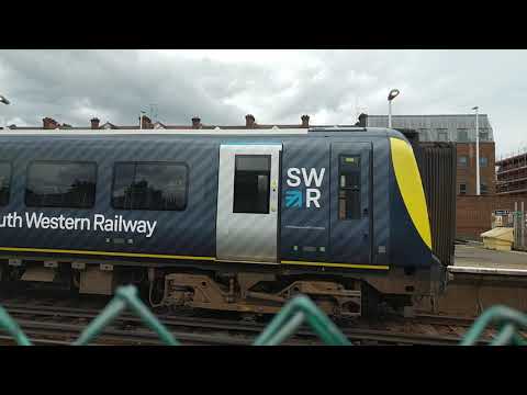 Here is the new livery class 444 in Woking