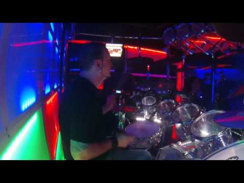 Playboj Band & Benjamin Kermo - Puste pare  ( drum cam) Disco Palma CH