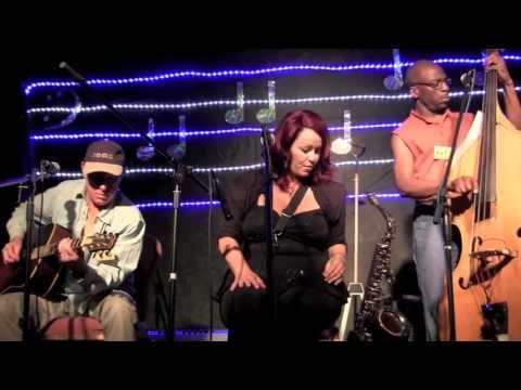 'live' BLUES ACOUSTIC CONCERT  features Carrie Chesnutt May 7th 2013