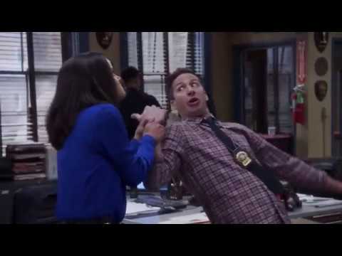 Brooklyn Nine-Nine | 5x15 | Amy's Dork Dance