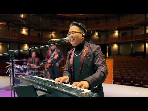 Grupo Legado's, Charly Abrego - Eres Un Sueño (En vivo 2024)