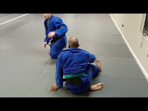 Dealing with a tight turtle in judo