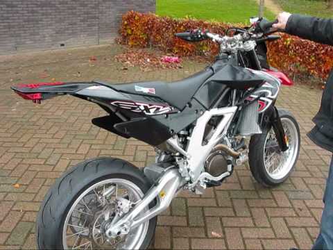 Aprilia SXV 550 silmoto exhaust part 1