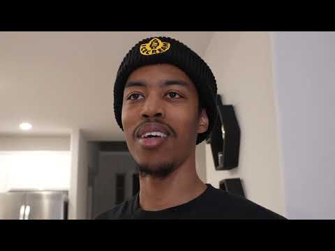 How they show strong swordsman in anime.