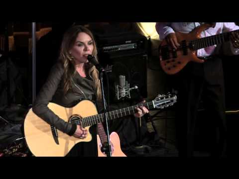 Gravity performed live by Mary Fahl (former singer for October Project