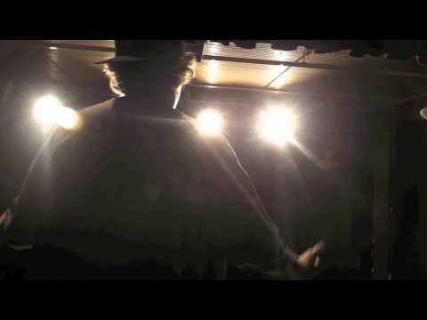 Danni I - Hárið í súpunni