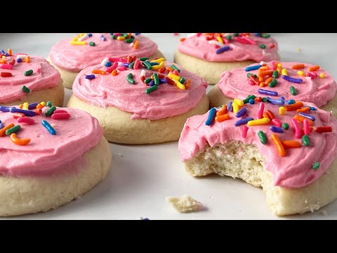 Copycat Lofthouse Soft Frosted Sugar Cookies Recipe