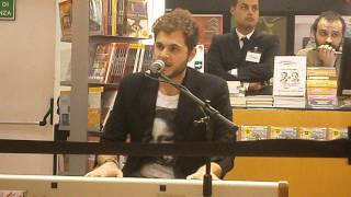 Renzo Rubino - "Il postino (amami uomo)" [La Feltrinelli Bari 14.03.13]