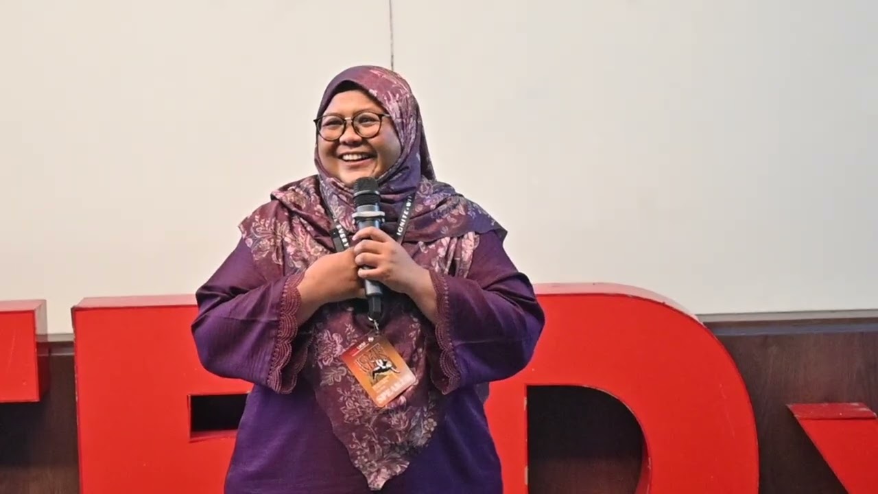 Education Begins Before the Classroom | Siti Rahayu binti Baharin | TEDxUKM