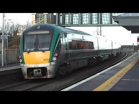 Irish Rail 22000 Class Intercity Train 22118 - Skerries Station